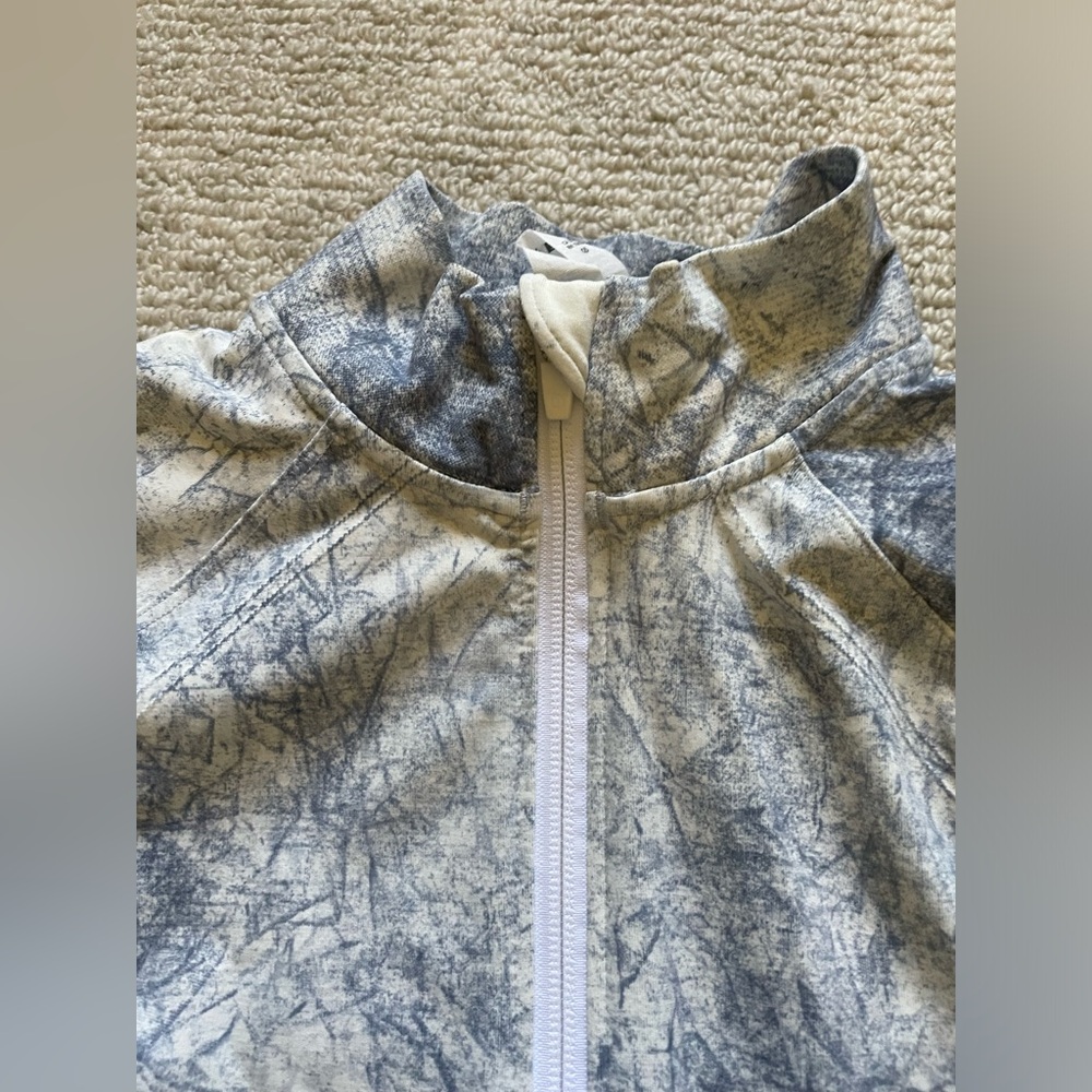 Lululemon Ebb to Train Jacket white wash Luna size 8 - Picture 3 of 6
